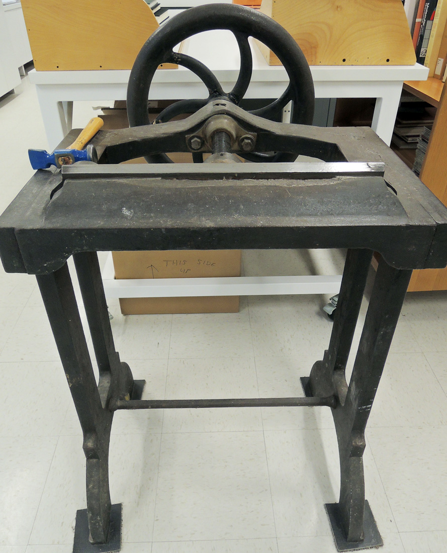 Cast Iron Bookbinders Nipping & Standing Press