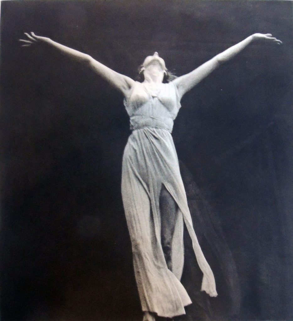 isadora duncan body